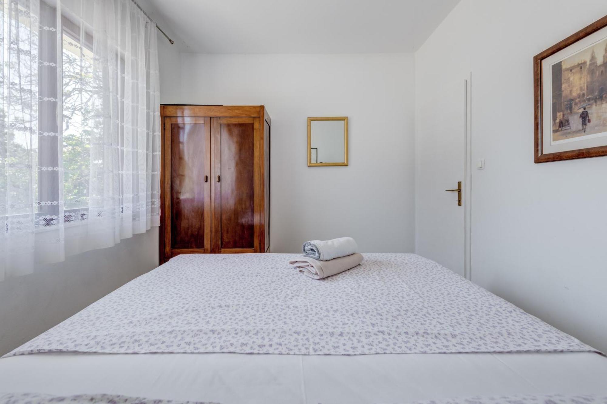 Beachfront Apartment Drazen, With Garden And Parking Split Extérieur photo